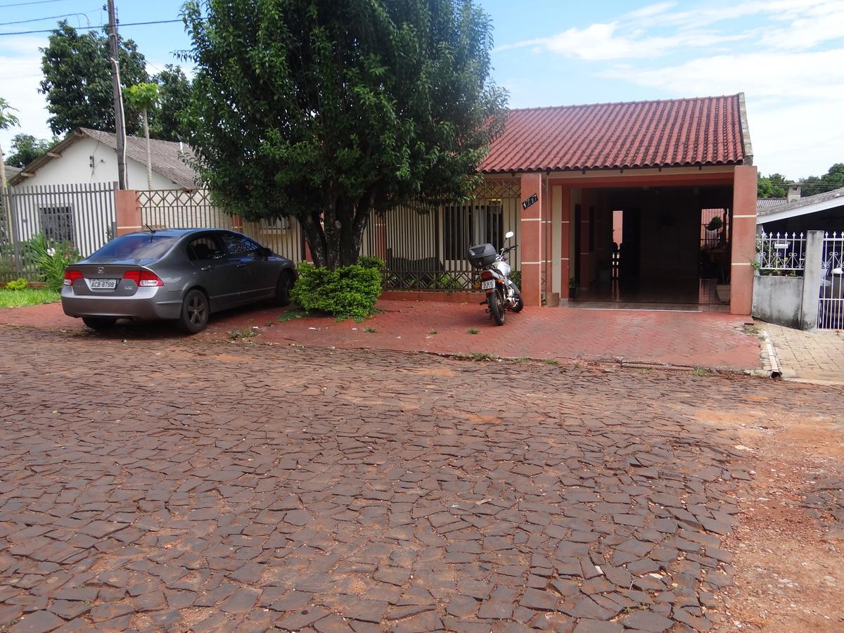 Casa Da Helo Quartos Em Foz Hotel Фос ду Игуасу Екстериор снимка